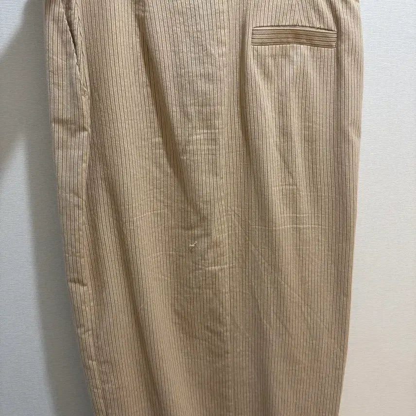 [SOLD OUT] (드라이완료) ZARA 자라 스트라이프 베이지 트임 스커트 M