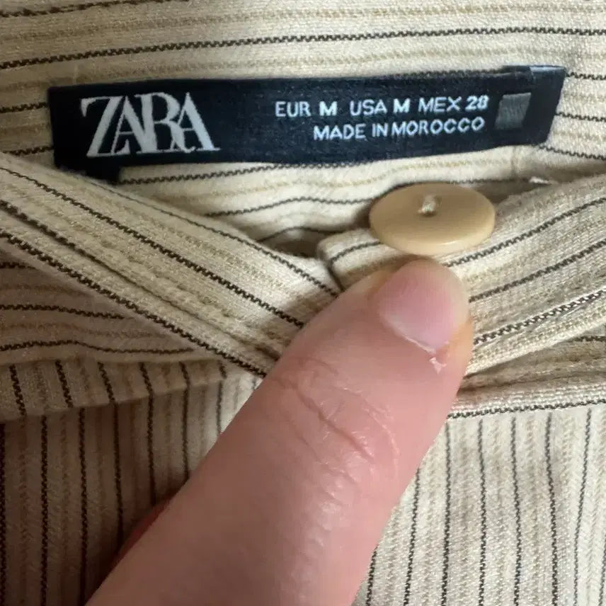 [SOLD OUT] (드라이완료) ZARA 자라 스트라이프 베이지 트임 스커트 M