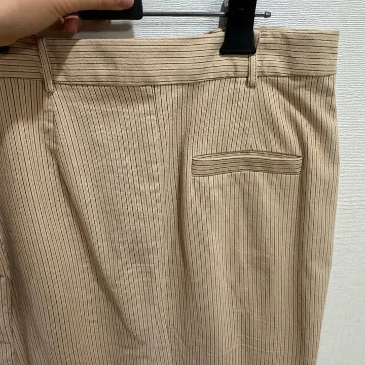 [SOLD OUT] (드라이완료) ZARA 자라 스트라이프 베이지 트임 스커트 M