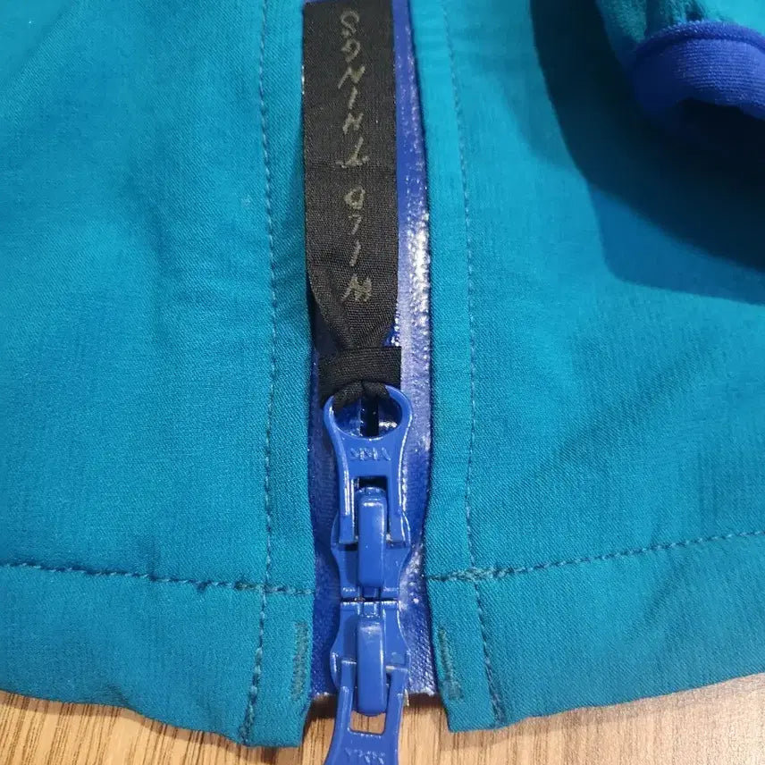 [BUNJANG] Wild Things Blue Hooded Windbreaker Jacket / 일본판 와일드띵스 wild things  블루 후드 바람막이 자켓