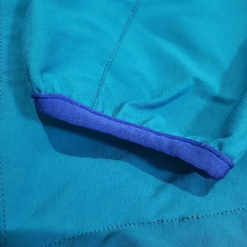 [BUNJANG] Wild Things Blue Hooded Windbreaker Jacket / 일본판 와일드띵스 wild things  블루 후드 바람막이 자켓