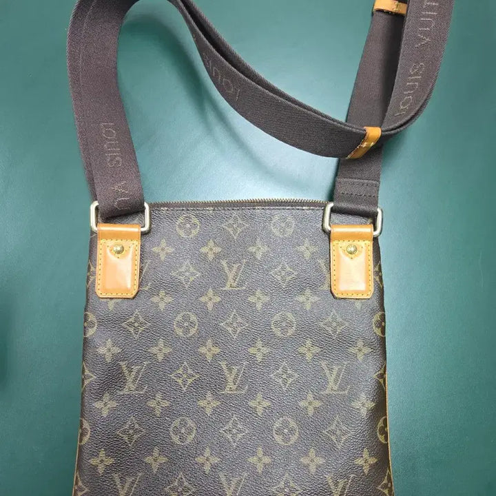 [BUNJANG] Louis Vuitton Monogram Valmy Crossbody Bag / 루이비통 모노그램 발미 크로스백 M40524 발미클러치