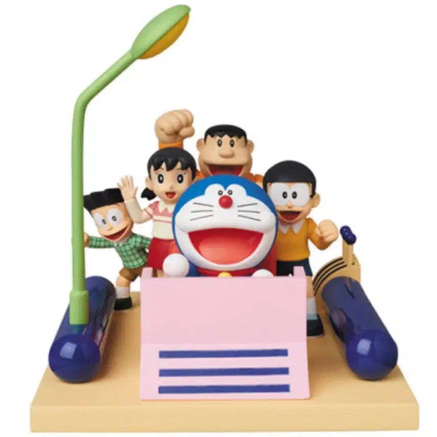 [BUNJANG] Doraemon UDF Time Machine Figure / 도라에몽 udf 타임머신 피규어