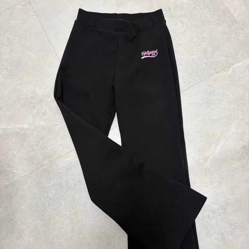 [BUNJANG] Zara Hollywood 1975 Black Training Pants (Size S) / 자라 Hollywood 1975 블랙 트레이닝 팬츠