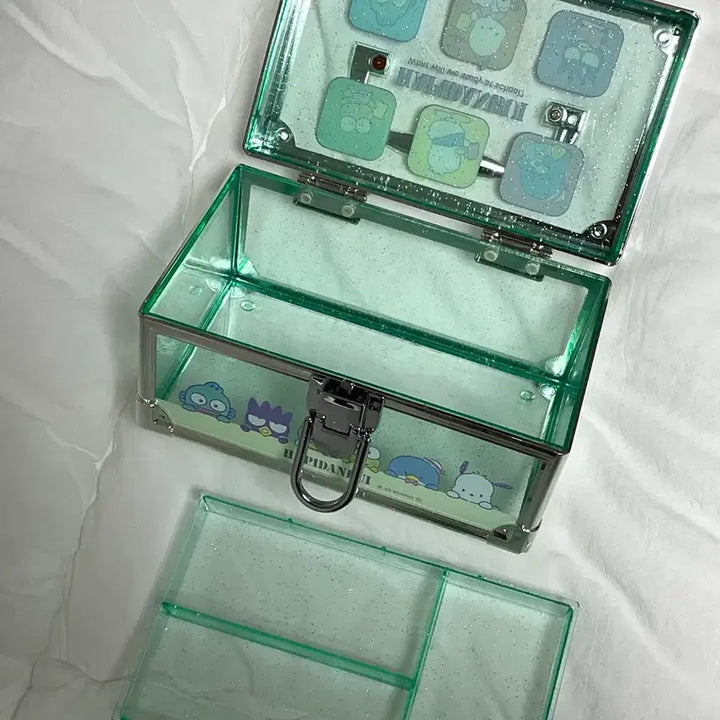 [BUNJANG] Sanrio Happy Dan-V Vanity Case / 산리오 바니티케이스 해피단브이