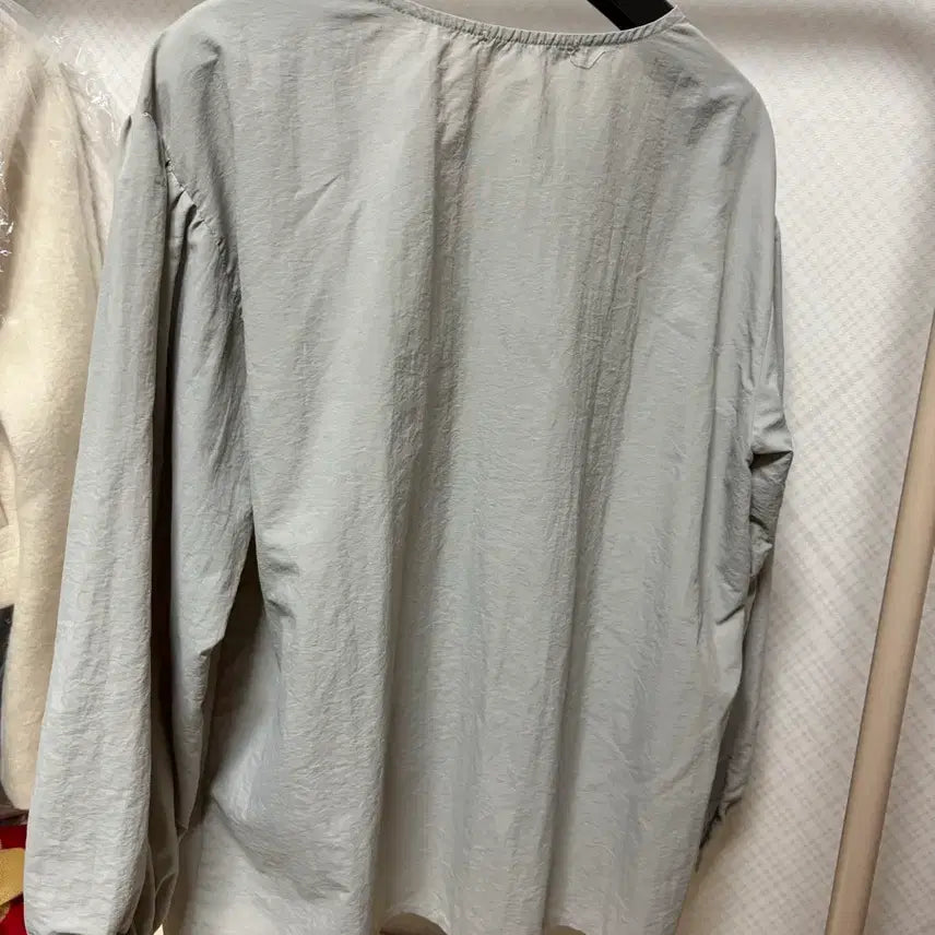 [BUNJANG] LEMUI Spring Shirring Blouse / (무료배송) LEMUI 르뮈 봄블라우스 셔링 블라우스