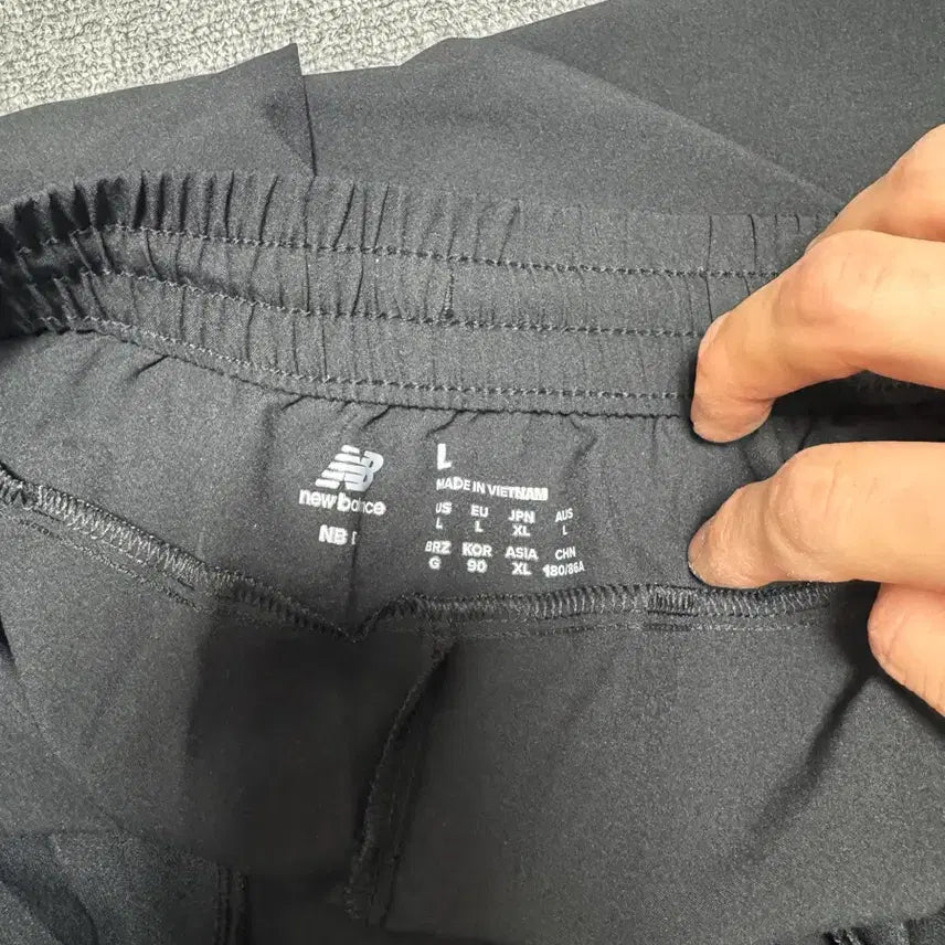 [BUNJANG] New Balance Sport Essentials 4-inch Woven Shorts / (xl)뉴발란스 스포츠에센셜 4부 우븐 쇼츠(5인치) 판매합니다