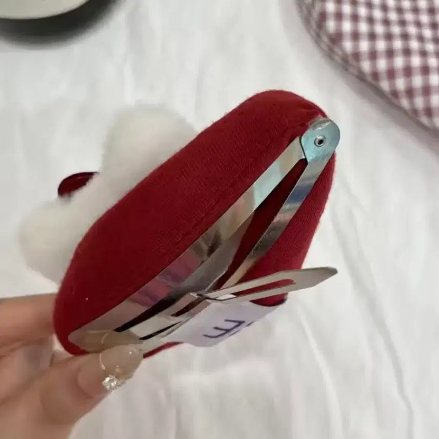[BUNJANG] Hello Kitty Giant Plush Hair Clip / 헬로키티 봉제인형 대왕 머리핀 헤어핀