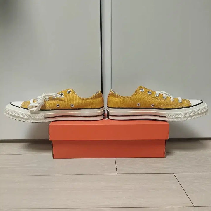 [BUNJANG] Converse Chuck 70 Low Sunflower Canvas Sneakers / 새상품 245 컨버스 로우 척70