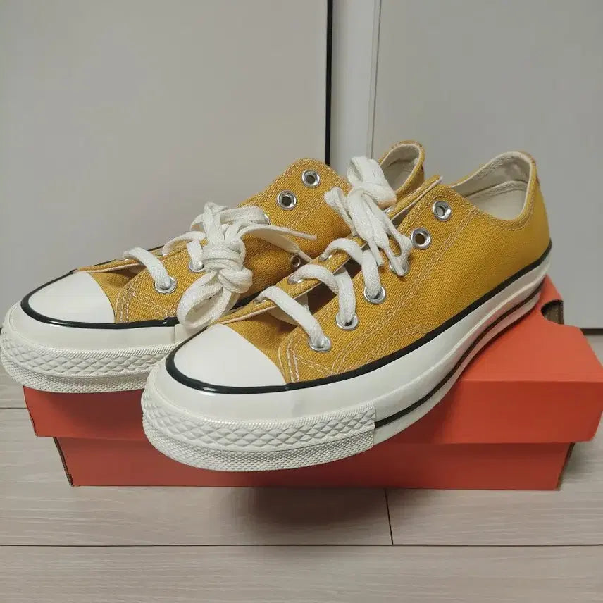 [BUNJANG] Converse Chuck 70 Low Sunflower Canvas Sneakers / 새상품 245 컨버스 로우 척70