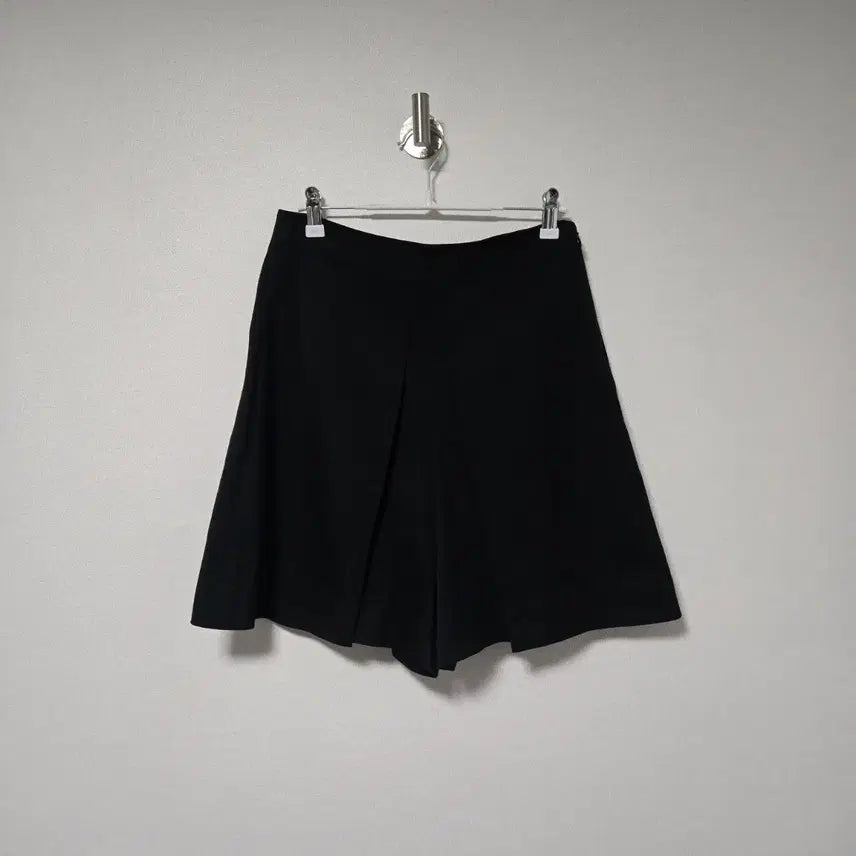 [BUNJANG] System Wool Shorts / 시스템 울 반바지 / 여성 팬츠/ 여성 바지