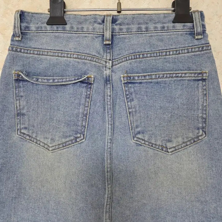 [BUNJANG] Mid-Wash Denim Midi Skirt / [S] 미디 데님 스커트 중청