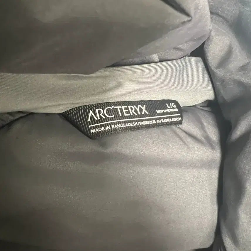 [BUNJANG] Arc'teryx Atom AR Taupe Jacket / 아크테릭스 아톰 AR taupe 라지