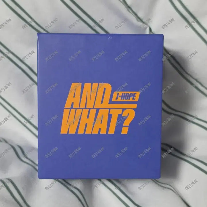 [BUNJANG] BTS J-Hope And What Magnet Set (Sealed) / [원가이하/미개봉]BTS 방탄소년단 제이홉 전시회 앤드왓 마그넷세트 양도