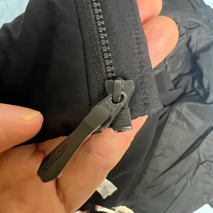 [BUNJANG] Arc'teryx Atom LT Black Large / 아크테릭스 아톰 LT 블랙 라지