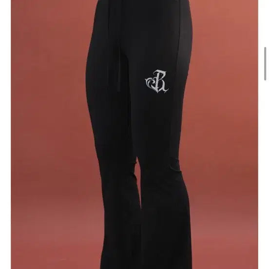 [BUNJANG] Lab.D Bootcut Leggings Pants - Black / [무배] 랩디 부츠컷 레깅스 팬츠_블랫