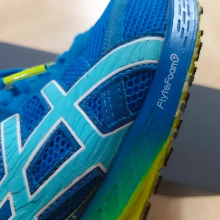 [BUNJANG] asics 아식스 FlyteFoam 초경량 250 / asics 아식스 FlyteFoam 초경량 250