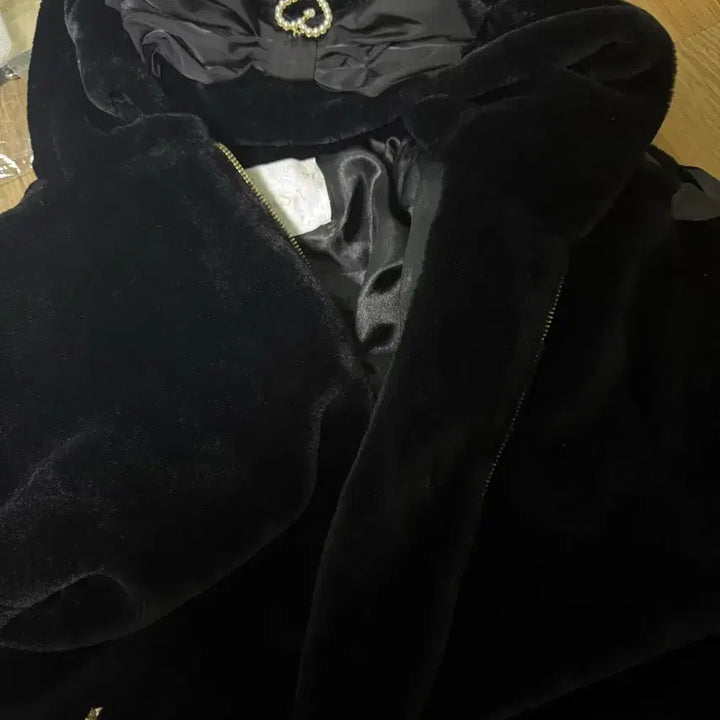 [SOLD OUT] 리즈리사 우사미미 퍼 파카