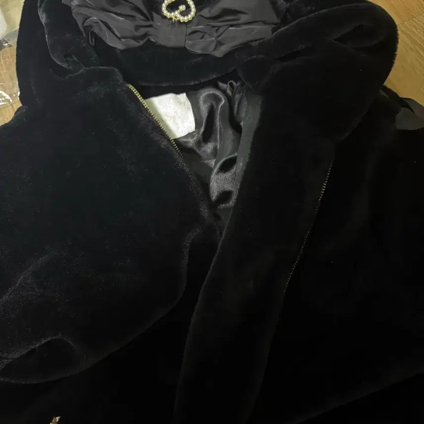 [SOLD OUT] 리즈리사 우사미미 퍼 파카