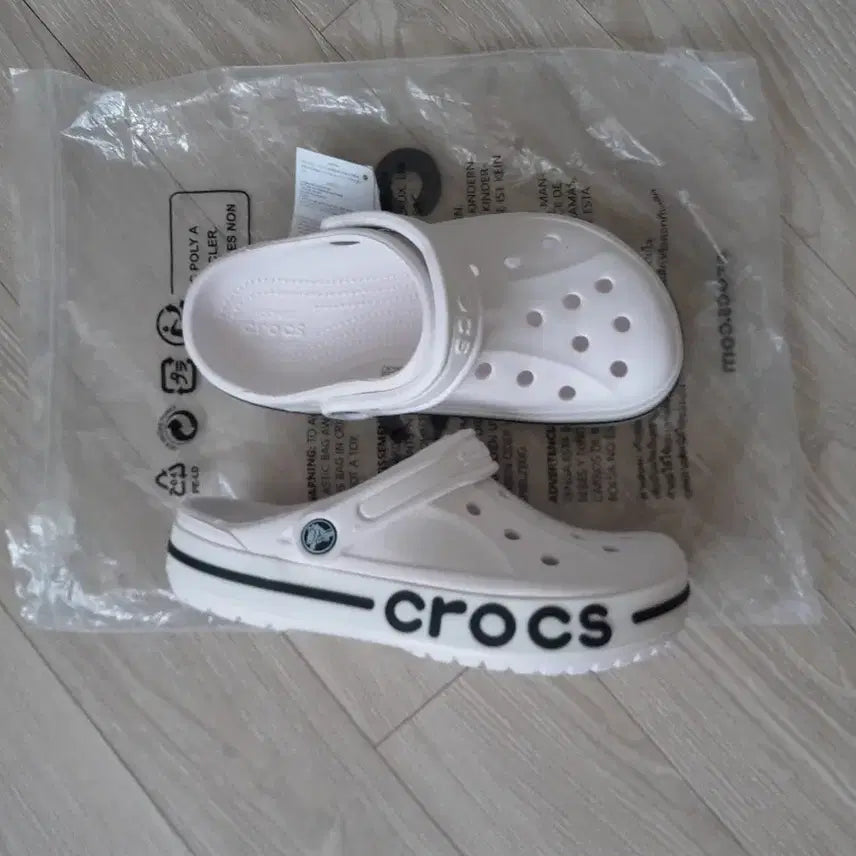 [BUNJANG] Crocs White 230 Shoes / 크록스 화이트 230