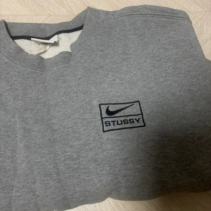 [BUNJANG] Nike Stussy First Edition L-size Sweatshirt / 나이키 스투시 초판 L사이즈 1.0 제품