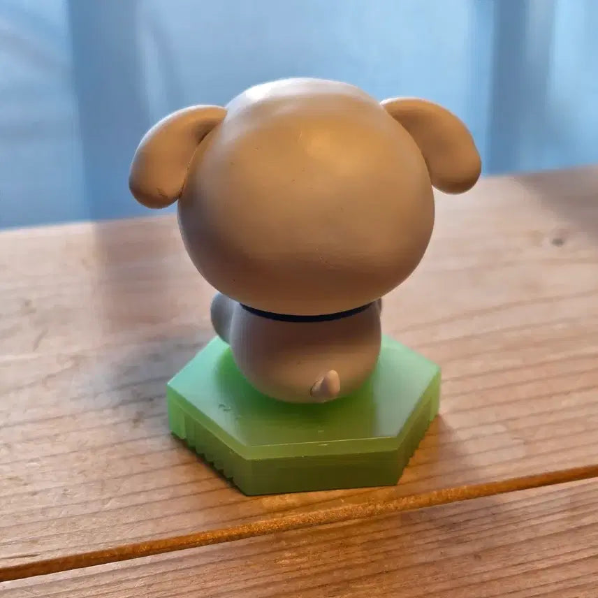 [BUNJANG] Crayon Shin-chan White Dog Figure / 짱구 흰둥이 피규어