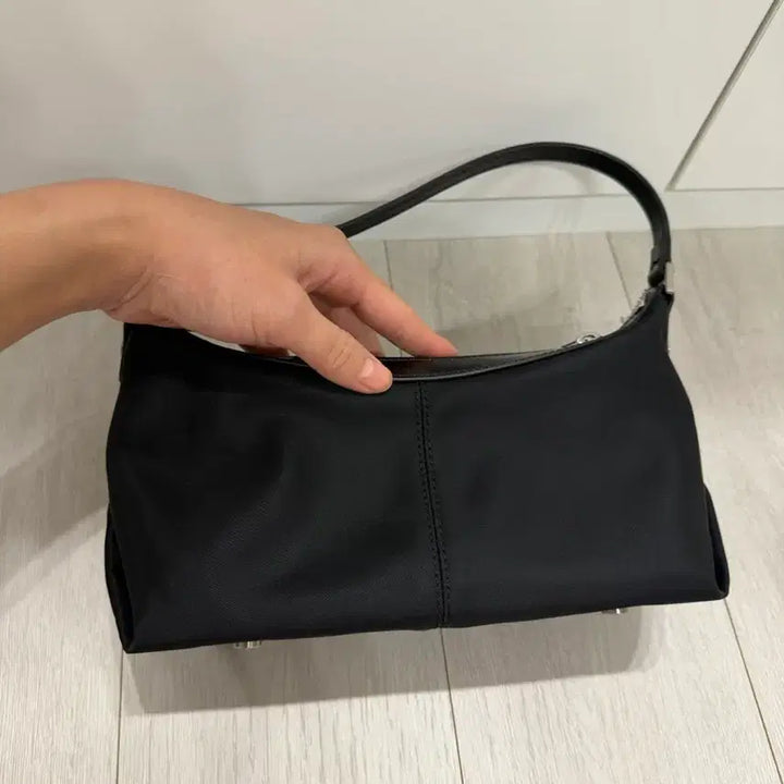 [BUNJANG] PLAVE Petit Bateau Bag (Black) / [가격내림/풀박스] 폴뉴아 쁘띠 바토백 블랙(체인 포함)