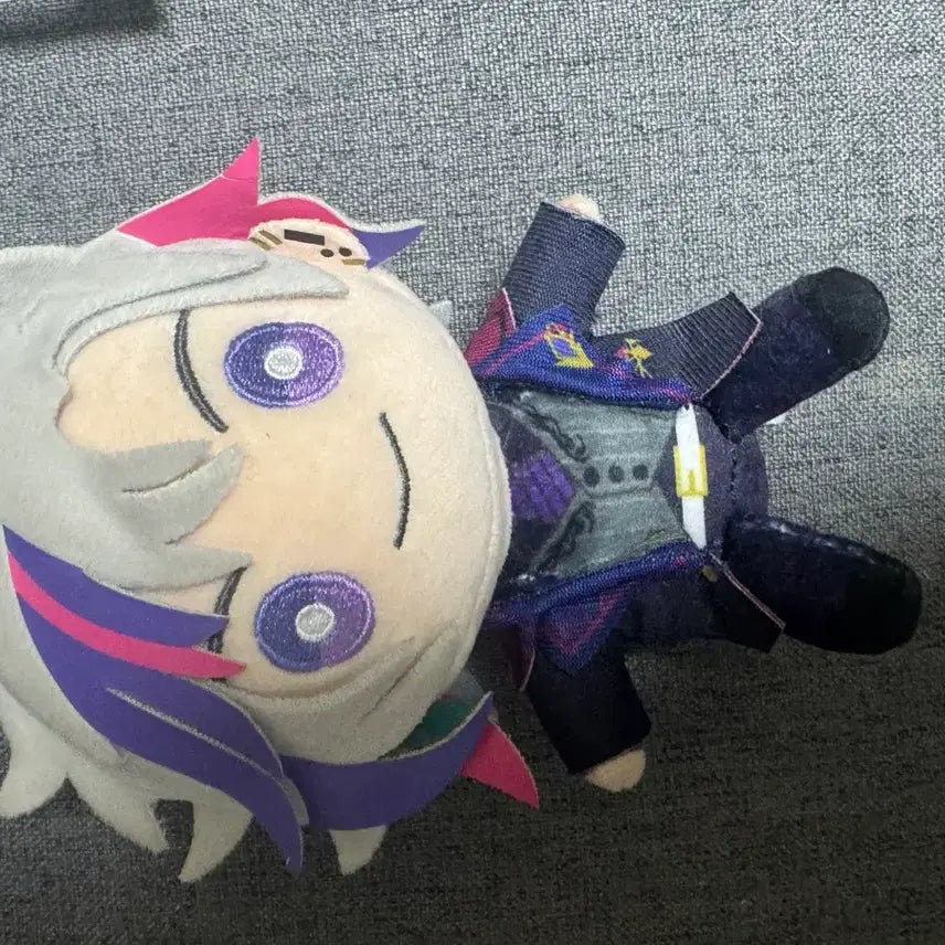 [BUNJANG] NIJISANJI Fuwa Minato Plush / 니지산지 후와미나토 누이 판매합니다