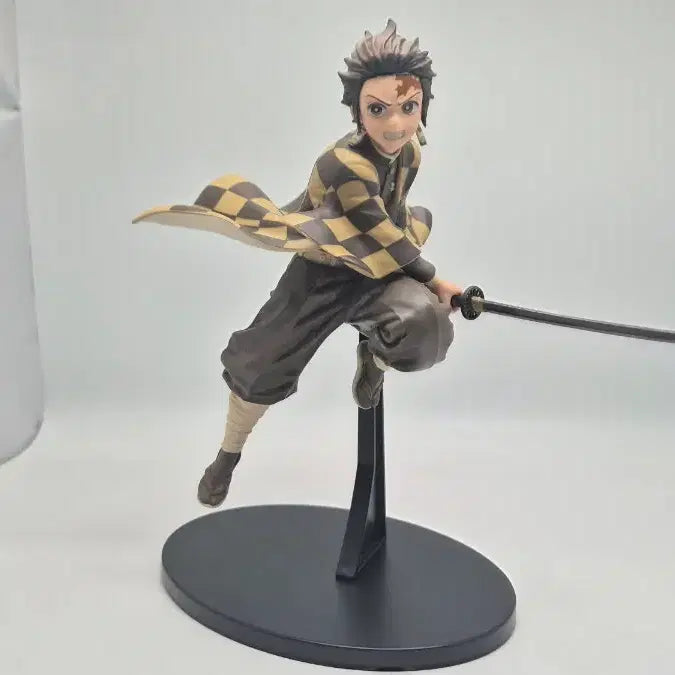 [BUNJANG] Demon Slayer Tanjiro &amp; Nezuko Figure Bundle Set / 귀멸의칼날 반프  탄지로, 네즈코 피규어 일괄 판매