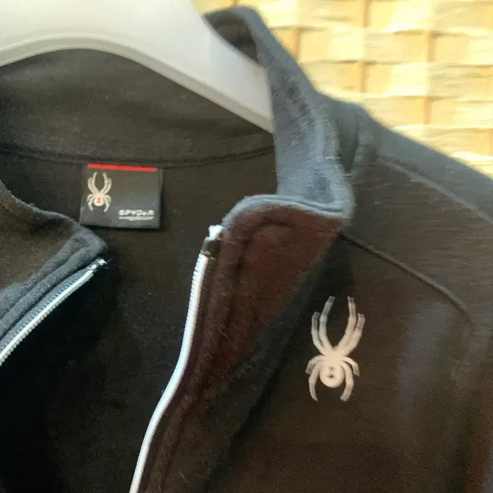 [BUNJANG] Spider Black Windbreaker Jacket / 스파이더 블랙 바람막이 점퍼