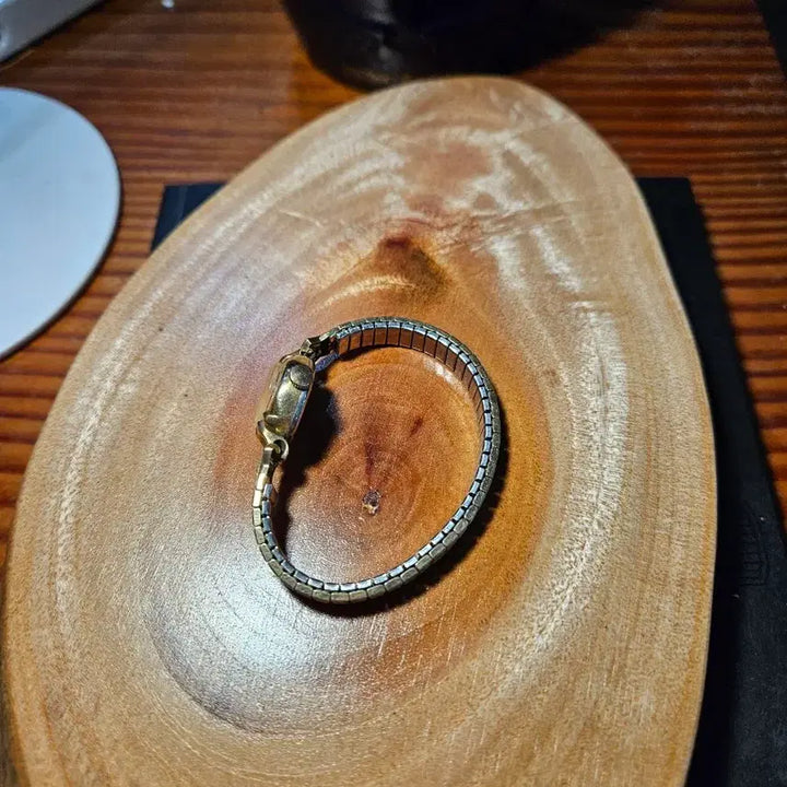 [BUNJANG] Wittnauer Vintage Gold Watch / Wittnauer 위트나워 수동 금장 빈티지 여성 시계