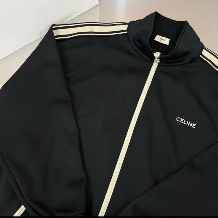 [BUNJANG] Celine Stripe Track Jacket XXL / [정품] 셀린느 스트라이프 오버핏 트랙 자켓 XXL