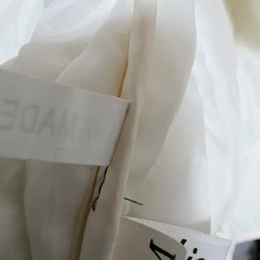 [BUNJANG] Ivory Quilted Vest / 아이보리 퀼팅 누빔 조끼