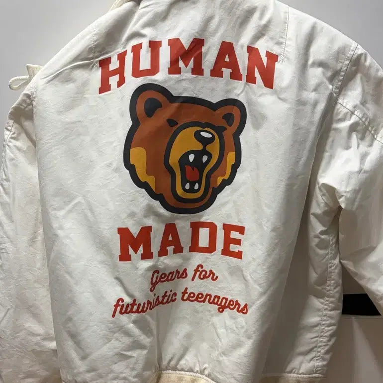 [BUNJANG] Human Made Bear Flight Jacket White L / 휴먼 메이드 베어 플라이트 자켓 화이트L