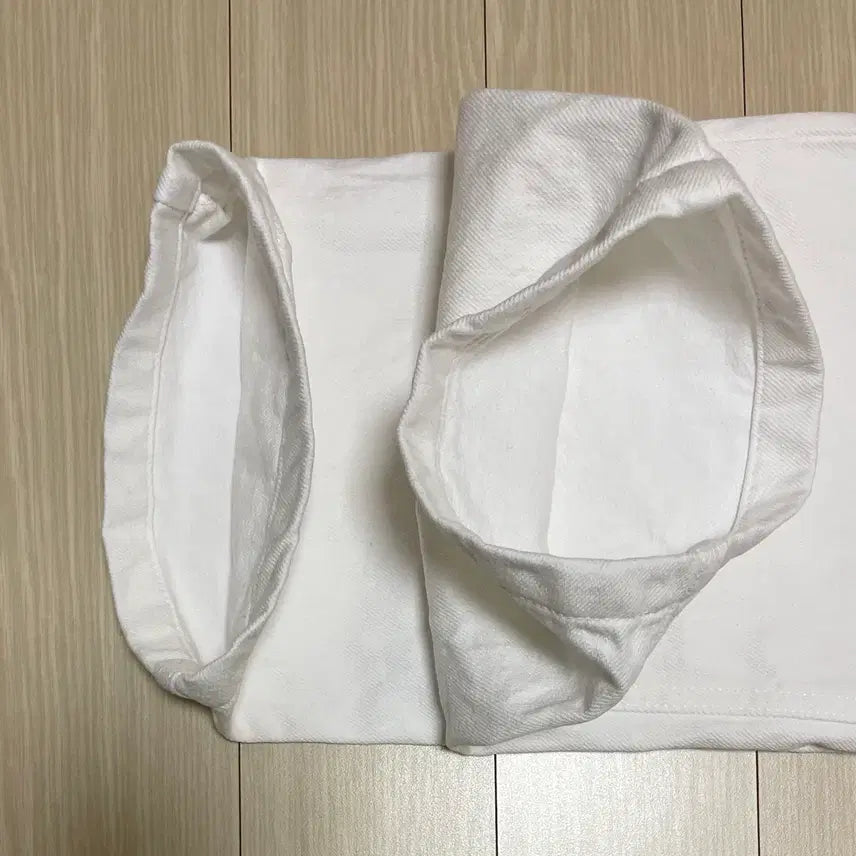 [BUNJANG] LETTER White Denim Pants / 무료배송 레터 LETTER 화이트 데님 팬츠