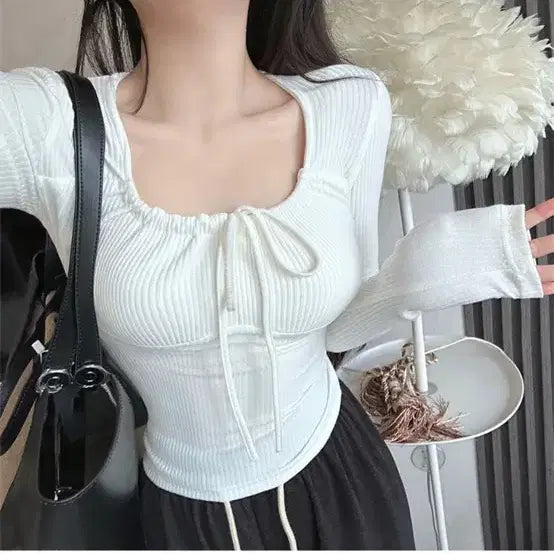 [BUNJANG] Square Neck Long Sleeve Ribbed Crop T-Shirt / 스퀘어넥 긴팔 크롭 골지 티셔츠