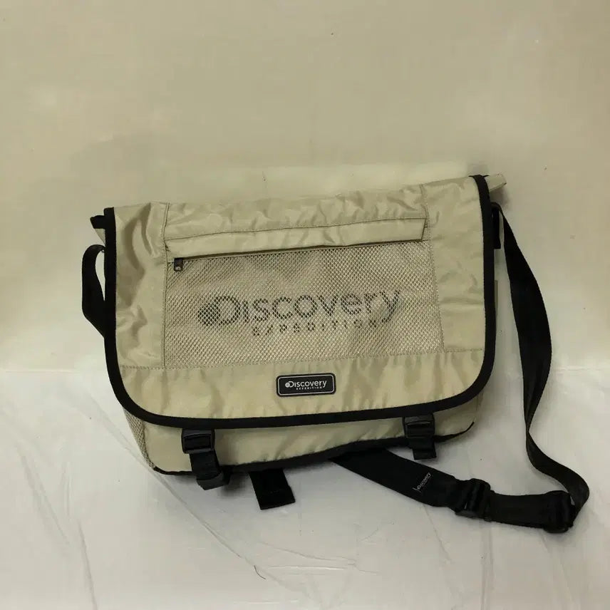 [BUNJANG] Discovery Crossbody Bag / 디스커버리 크로스백@9911