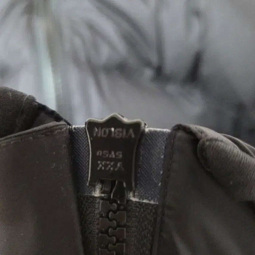 [BUNJANG] Feathered Friends Helios Hoodie Black (L) / 페더드프렌즈 헬리오스 후드 블랙 L -> XL 교환 또는 판매합니다.