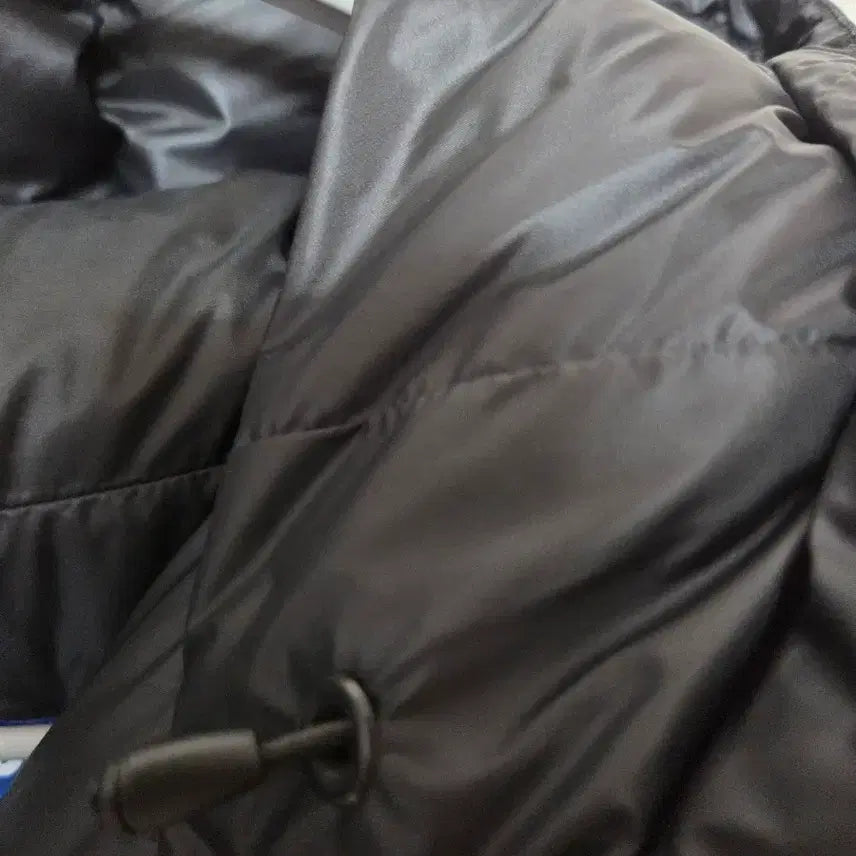 [BUNJANG] Feathered Friends Helios Hoodie Black (L) / 페더드프렌즈 헬리오스 후드 블랙 L -> XL 교환 또는 판매합니다.