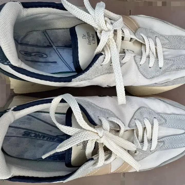 [BUNJANG] New Balance White Gray Sneakers / 뉴발란스 화이트 그레이 스니커츠