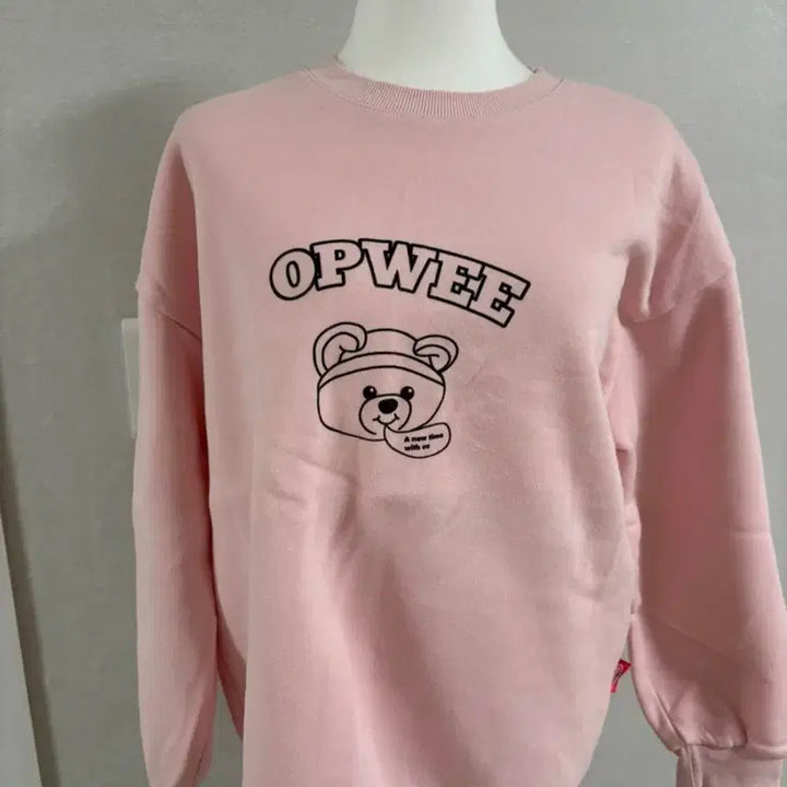 [BUNJANG] OPWEE 핑크색 곰돌이 맨투맨티 / OPWEE 핑크색 곰돌이 맨투맨티