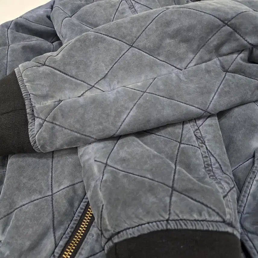 [BUNJANG] KOLON SPORT Series Quilted Padding / 코오롱스포츠 시리즈 워싱 피그먼트  퀼팅패딩