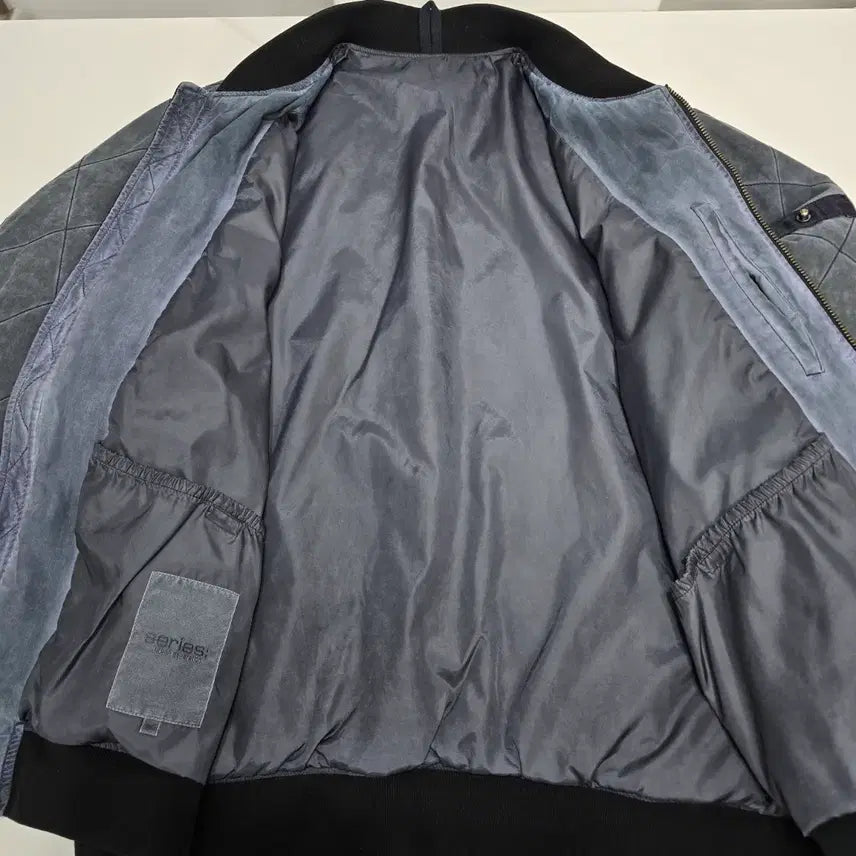 [BUNJANG] KOLON SPORT Series Quilted Padding / 코오롱스포츠 시리즈 워싱 피그먼트  퀼팅패딩