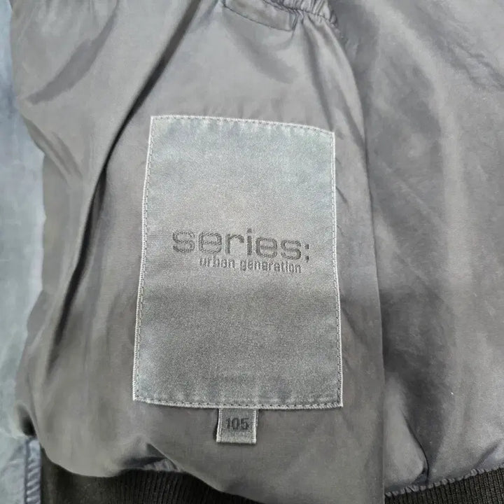 [BUNJANG] KOLON SPORT Series Quilted Padding / 코오롱스포츠 시리즈 워싱 피그먼트  퀼팅패딩