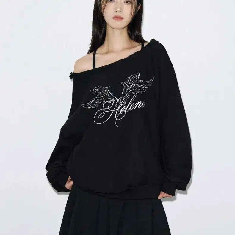[BUNJANG] Helene Paris Angel Lettering One Shoulder Sweatshirt / 헬레네 파리스 엔젤 레터링 원 숄더 스웨트셔츠 맨투맨