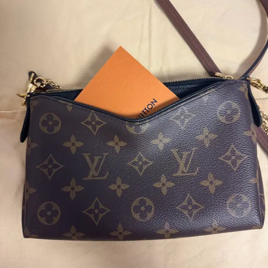 [BUNJANG] Louis Vuitton Palace Mini M41639 / 루이비통 팔라스 미니 m41639 파우치 클러치