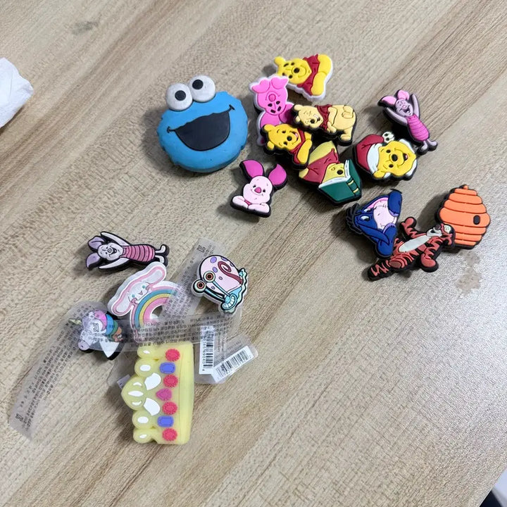 [BUNJANG] Character Crocs Jibbitz Set / 캐릭터 크록스 지비츠 세트 정품포함