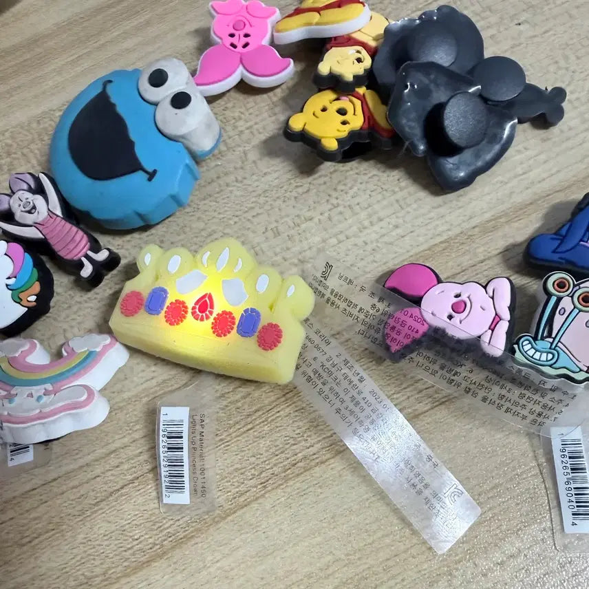 [BUNJANG] Character Crocs Jibbitz Set / 캐릭터 크록스 지비츠 세트 정품포함