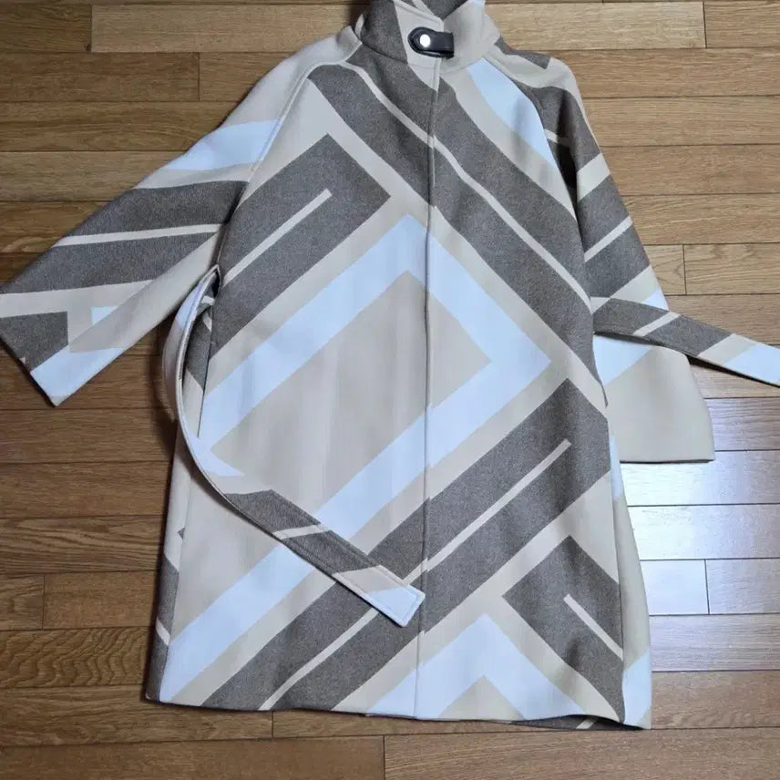 [BUNJANG] Hermes Multi Pattern Coat / Hermes 에르메스 멀티패턴 코트 새상품