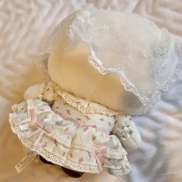 [BUNJANG] Sanrio Hello Kitty Forest Plush Doll Lace / 산리오 키티 포레스트 누이 헬로키티 인형 레이스